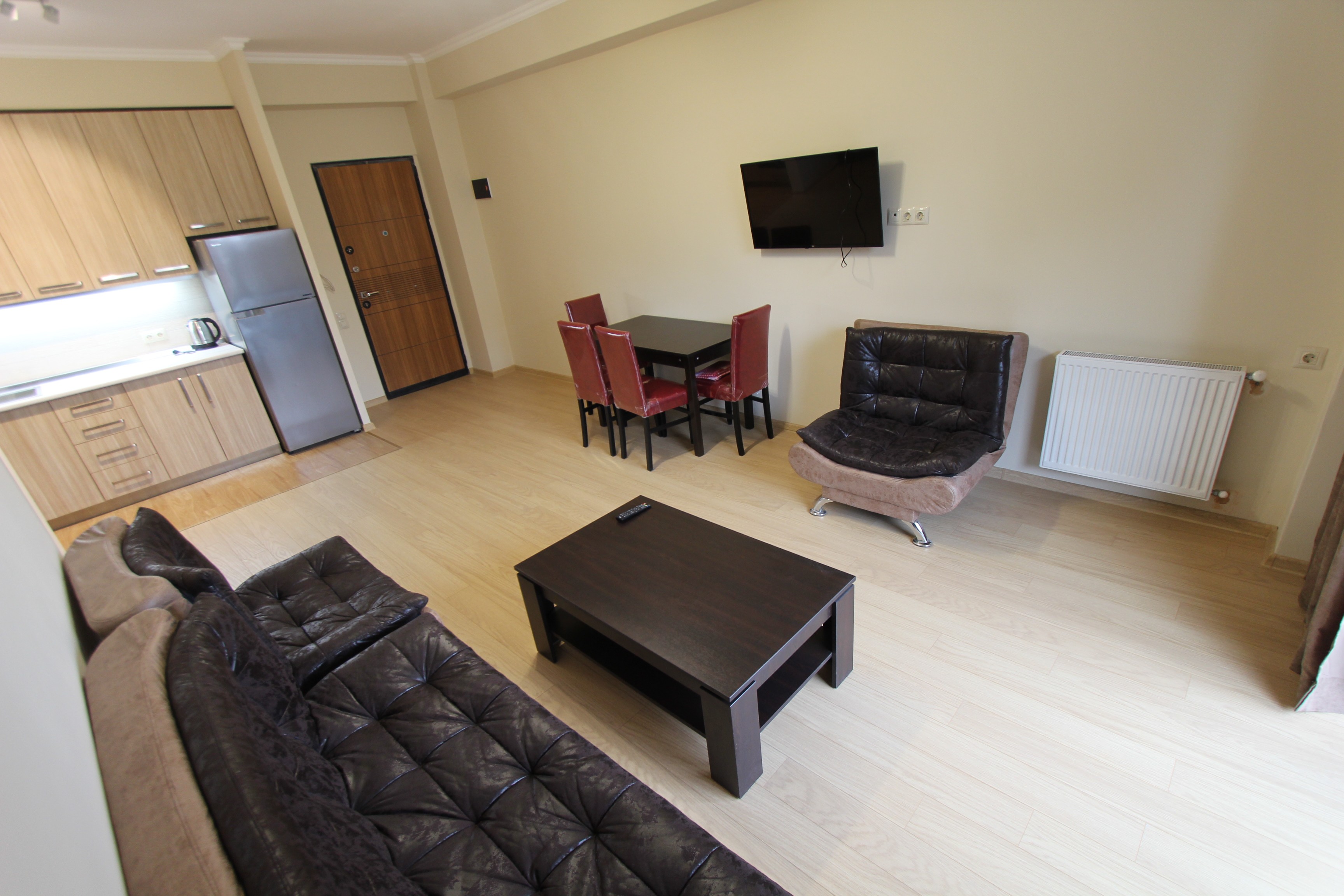 2-Room Apartment For Rent on Bochorishvili Street